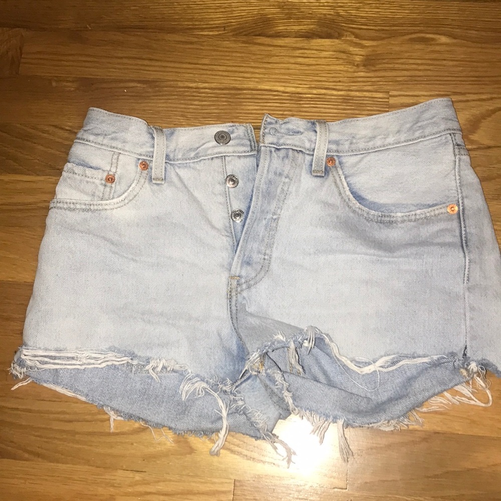 Levi shorts